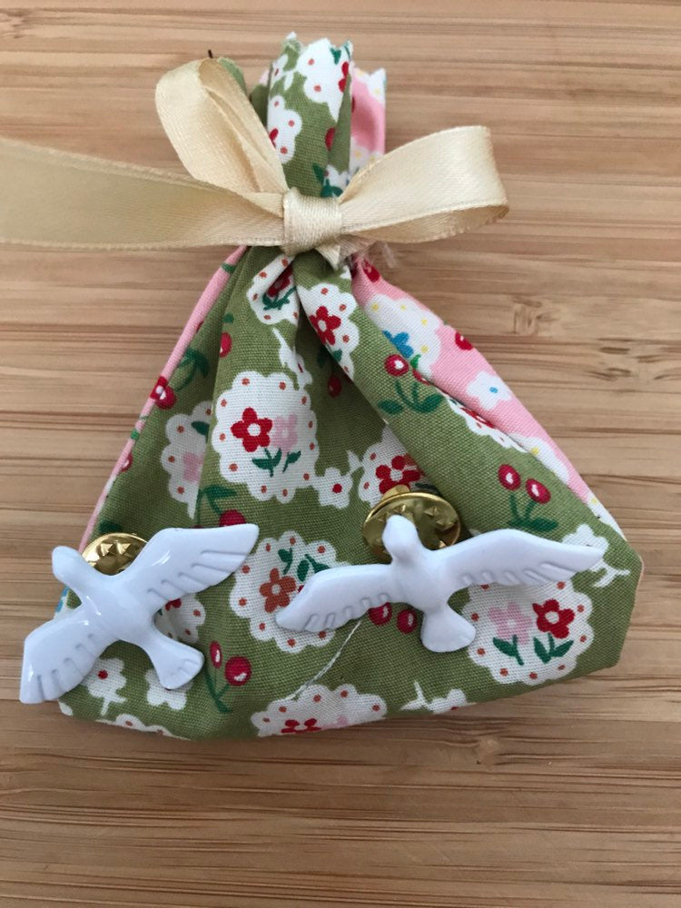 White Dove Love Brooch Pins